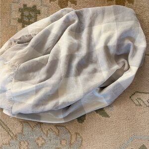 J Crew Gray and White Blanket Scarf